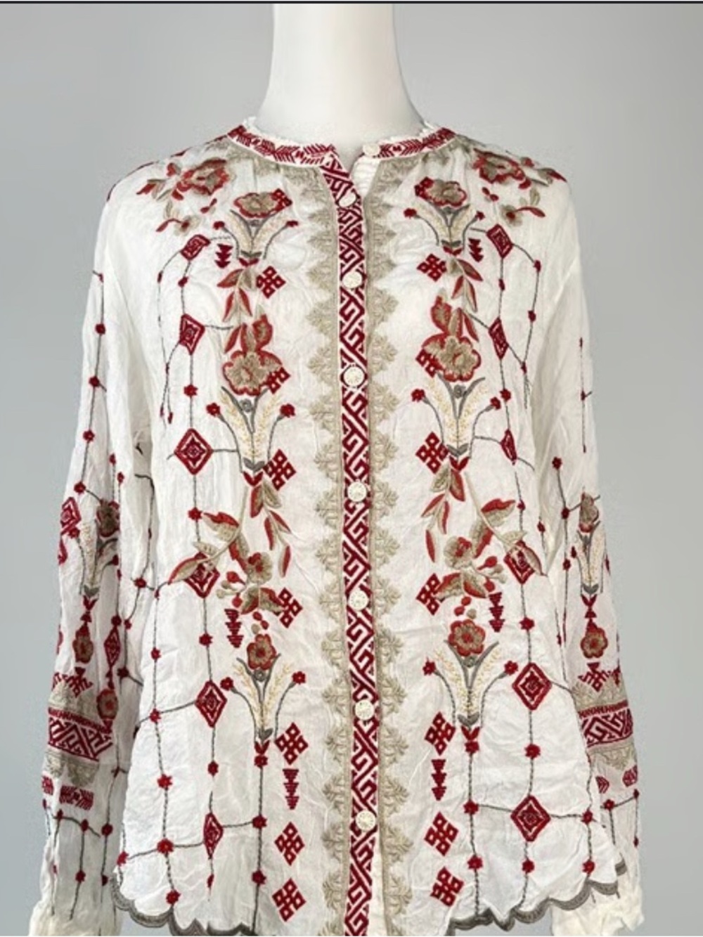 Johnny Was White Tinsley Top with Red and Beige Floral Embroidery Sz XL